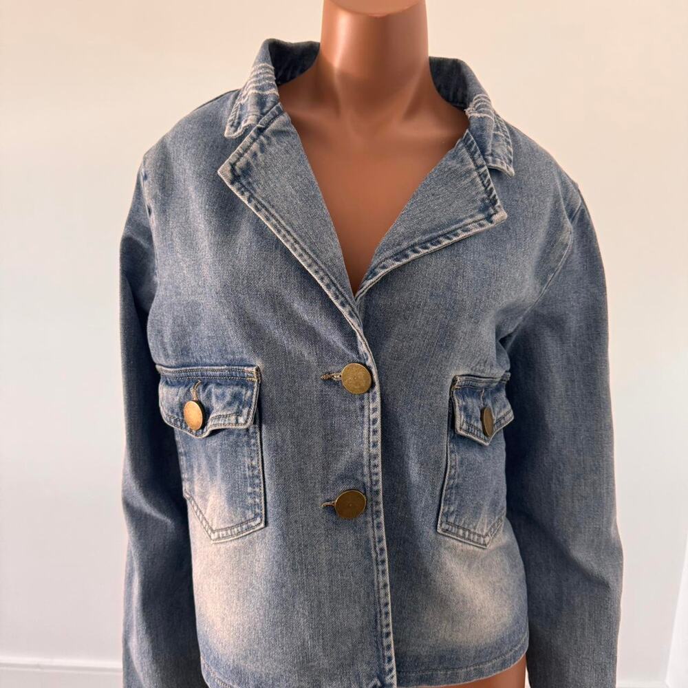 The perfect vintage denim jacket